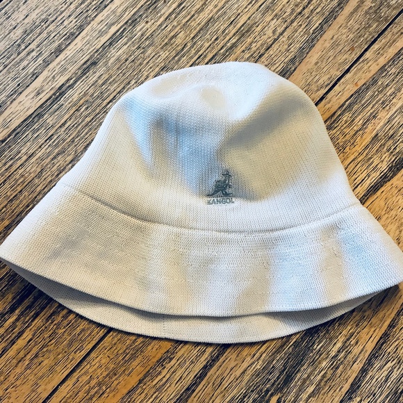 Kangol White Bucket Hat - Picture 1 of 5